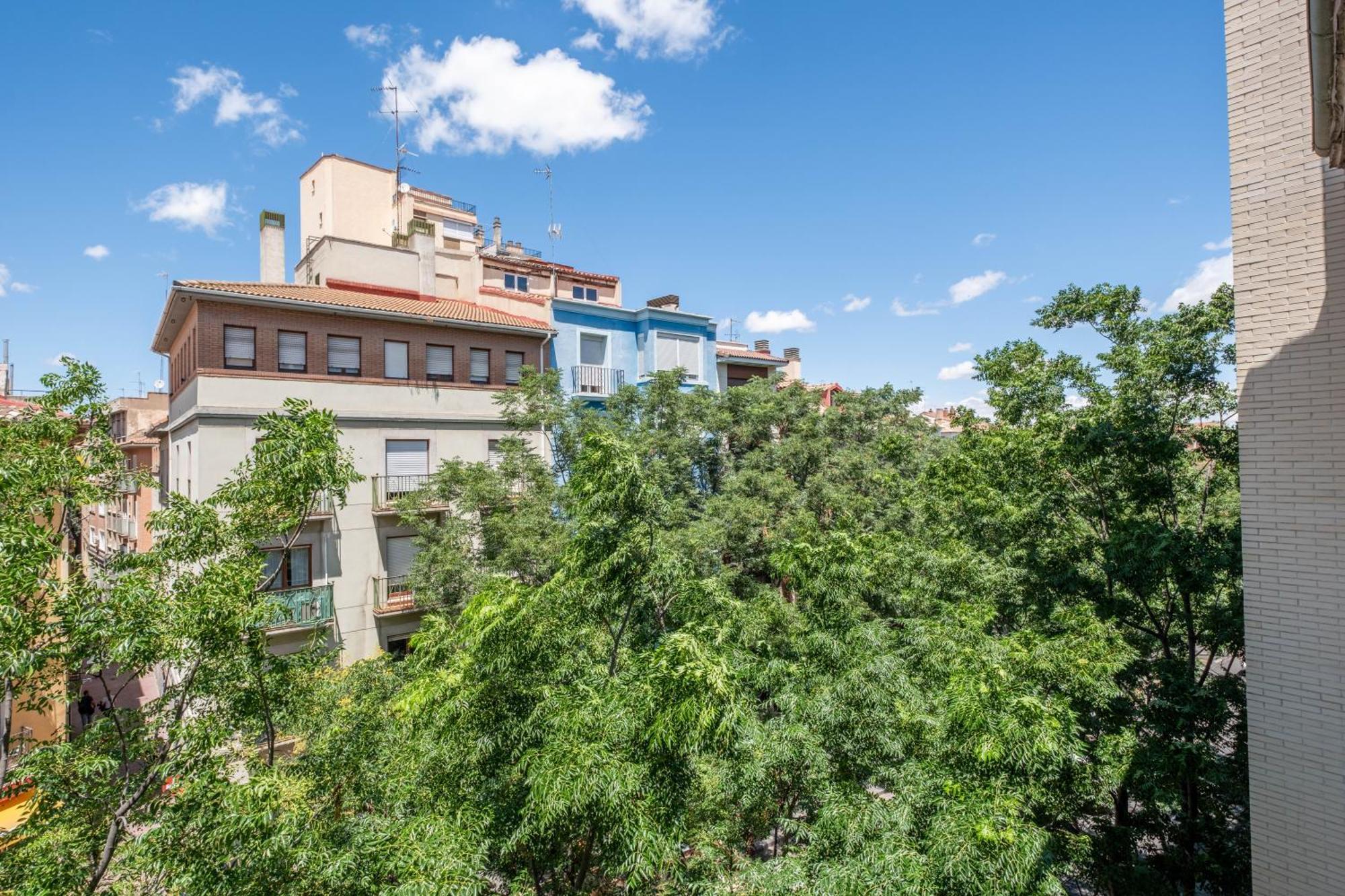 Apartamentos Coso Saragoça Exterior foto